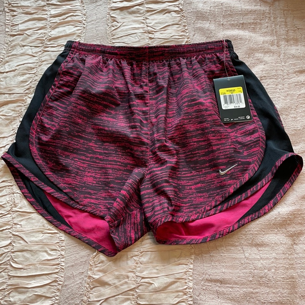 NWT Nike Dri-Fit Tempo Shorts